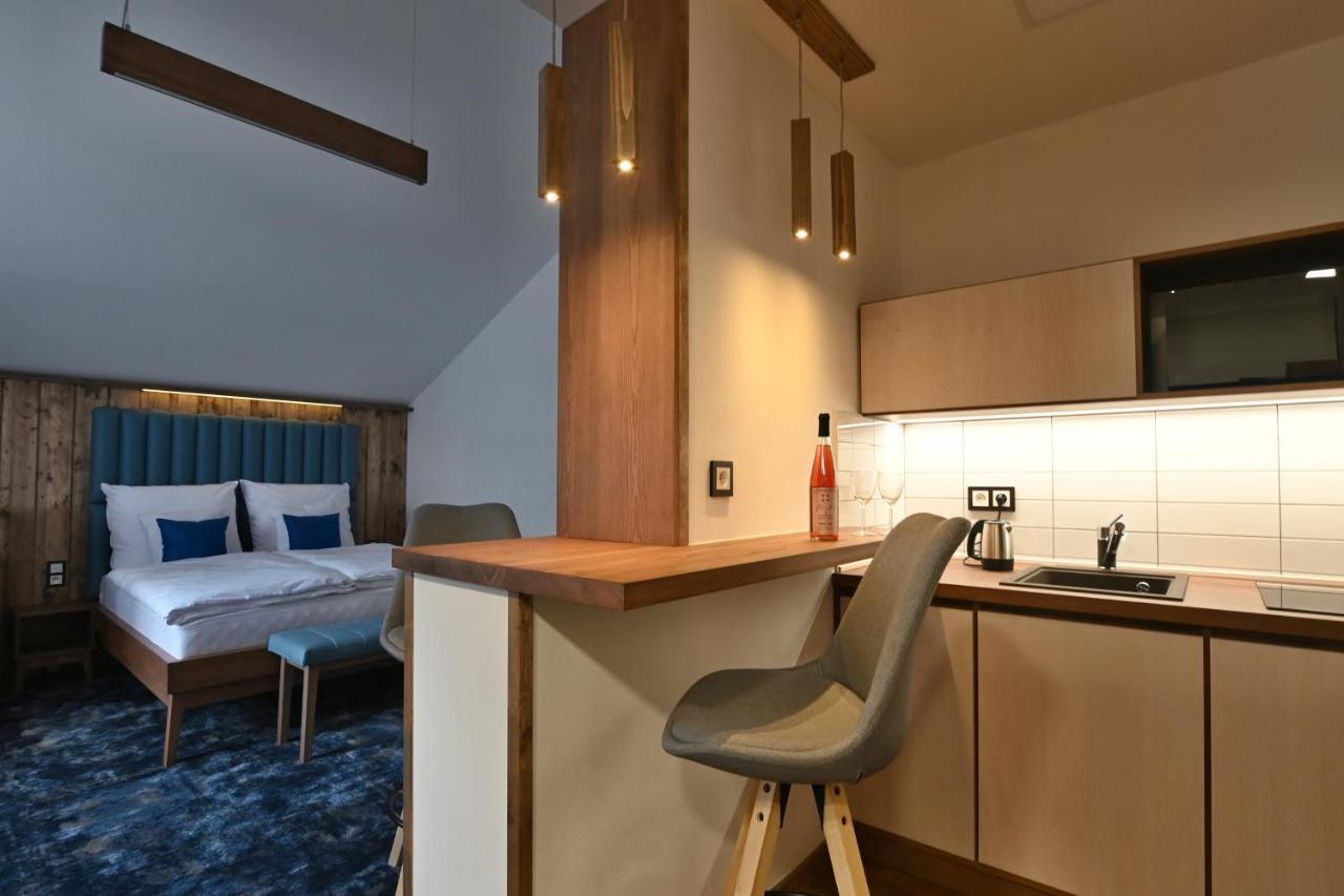 Apartmany Spessart Chomutov Exterior foto